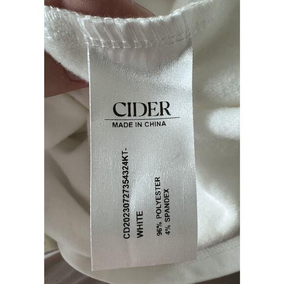 Cider Womens White Mock Neck Polyester/Spandex Shirt, Size 2XL, NEW - Picture 3 of 6